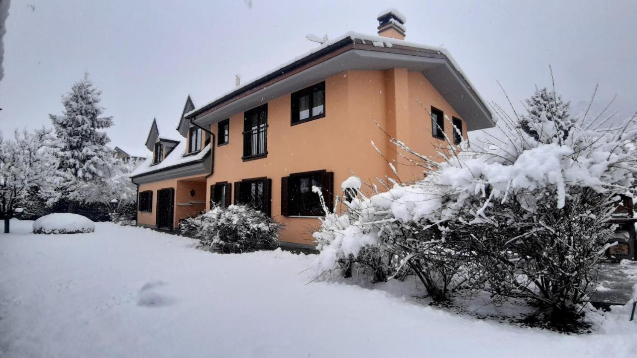 Apartment Le-z-aravi 1